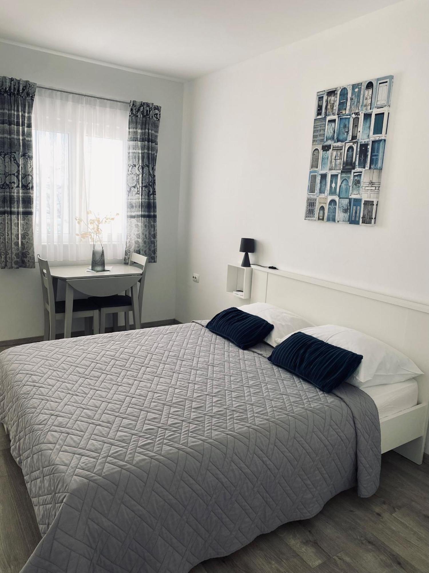 Apartmani Mila Starigrad Paklenica Zewnętrze zdjęcie